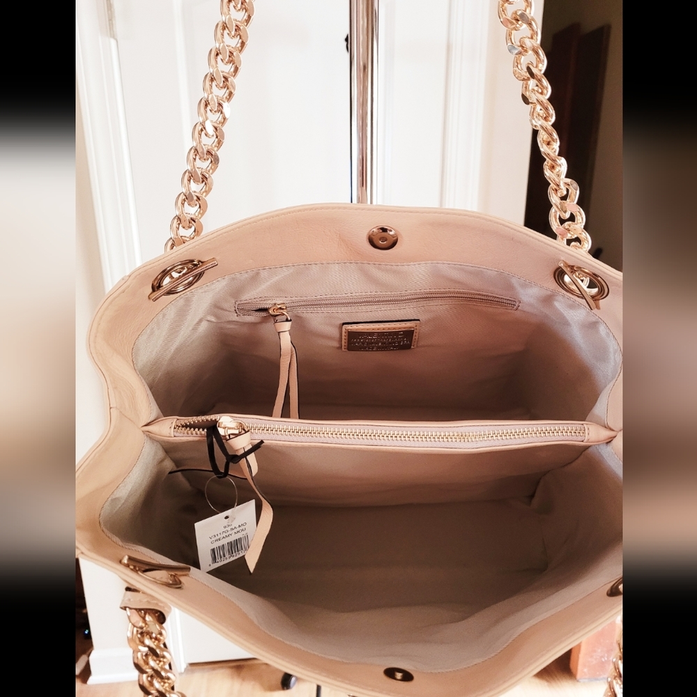 โค๏ธ Authentic Valentino Leather Cream Shoulder Bag - Picture 7 of 9